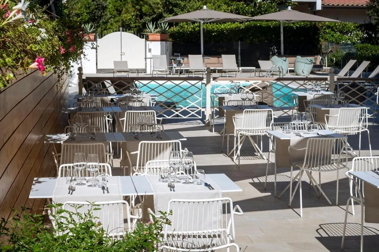 Hotel Tarabella Forte dei Marmi Italy